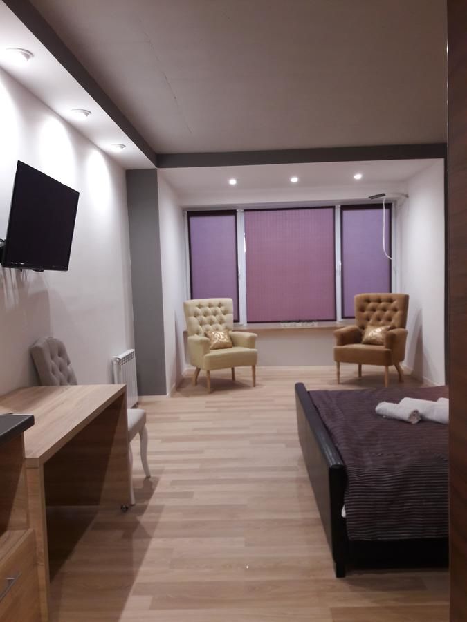 Отель Mini Hotel on Demiivska Киев-35