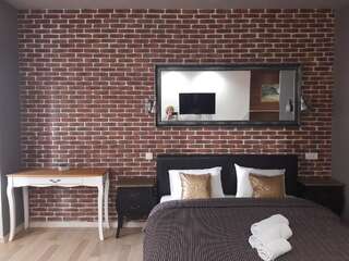Отель Mini Hotel on Demiivska Киев Двухместный номер с 1 кроватью и гидромассажной ванной-7