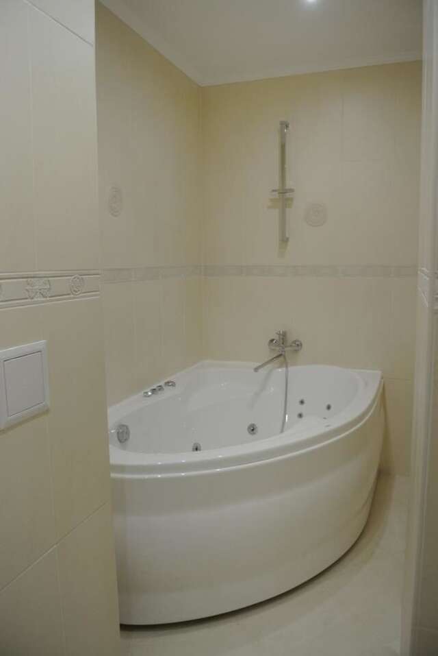 Отель Mini Hotel on Demiivska Киев-20