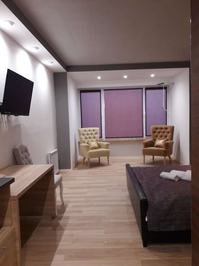 Отель Mini Hotel on Demiivska Киев-34
